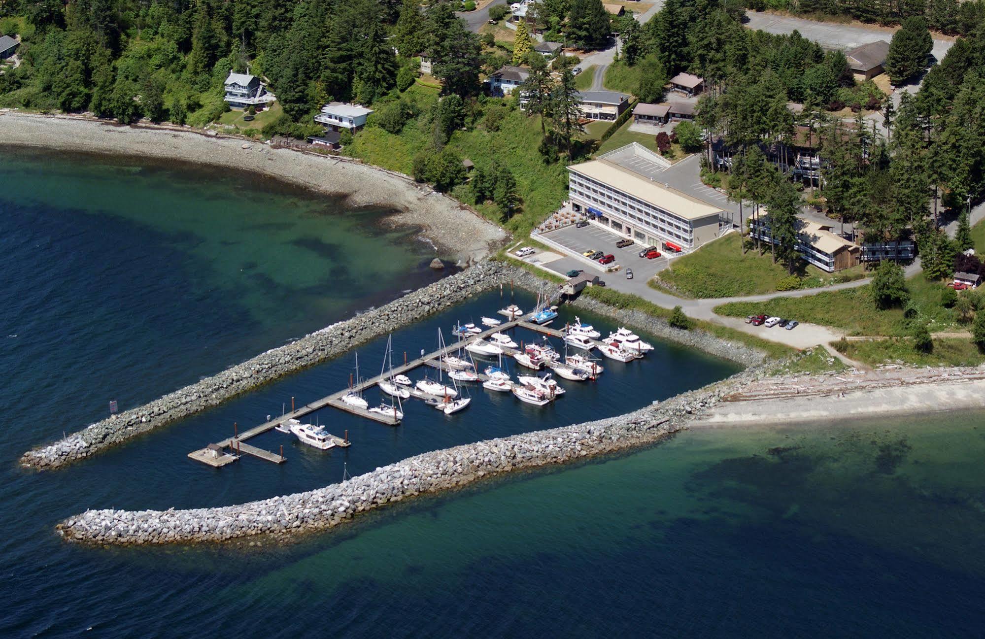 Beach Gardens Resort And Marina Powell River Luaran gambar
