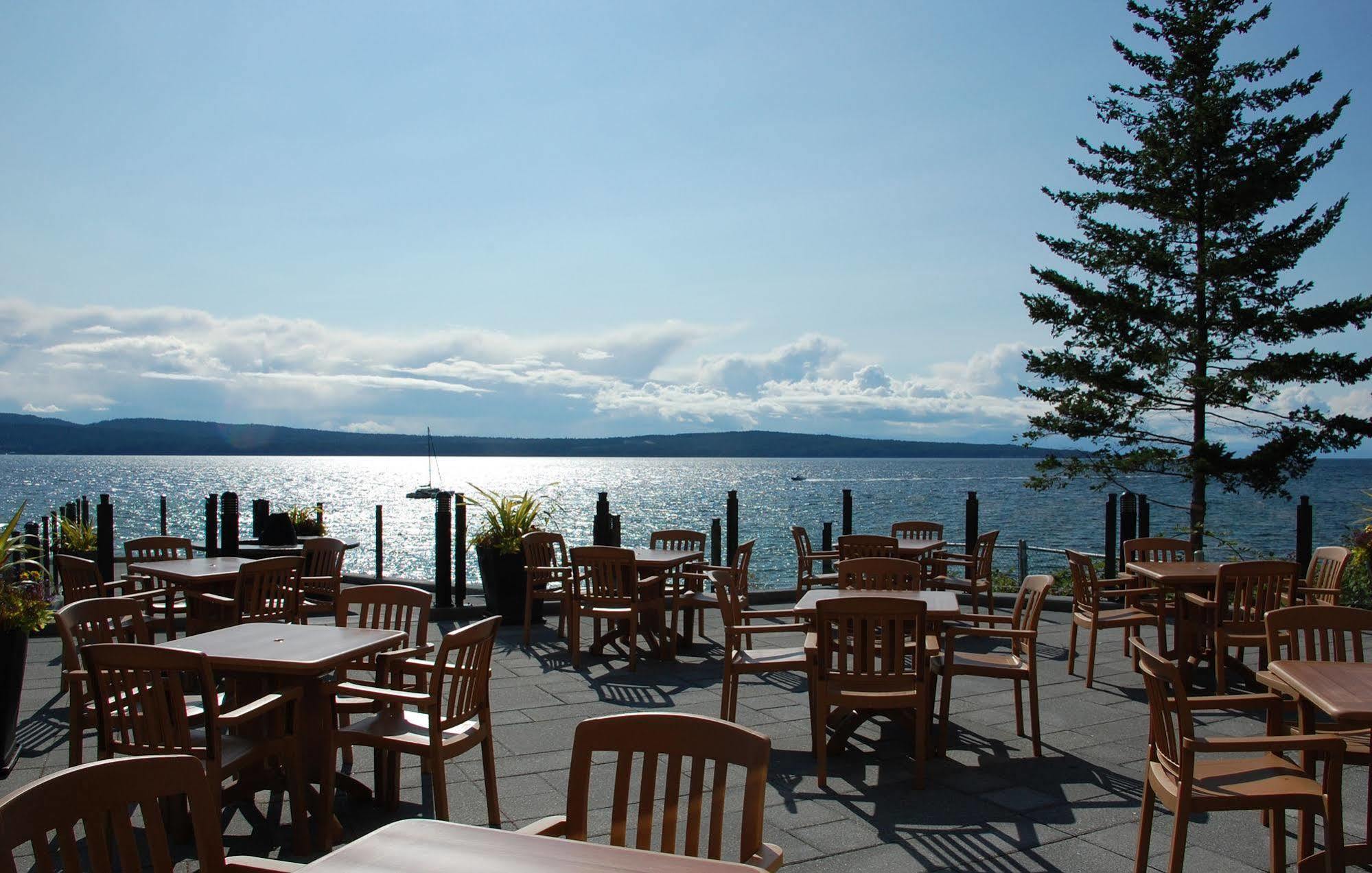 Beach Gardens Resort And Marina Powell River Luaran gambar
